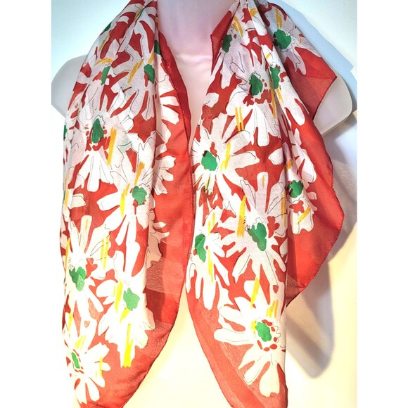 Vintage Made In Italy Hand Rolled Red Green Square Silken Scarf 30 in - Picture 6 of 12